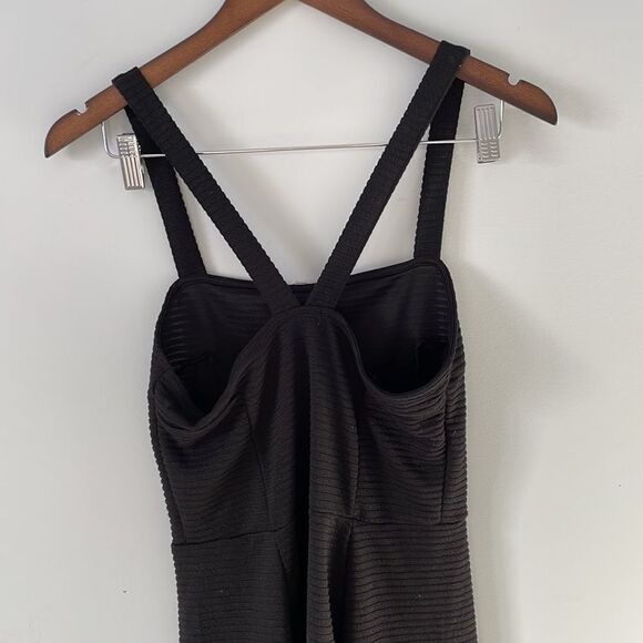 Garage Pleated Fit and Flare Dress Size Medium Black - Picture 3 of 5